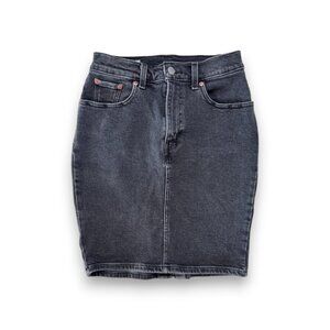 LEVI'S PREMIUM - BLACK STRETCH DENIM MINI SKIRT - XS -26